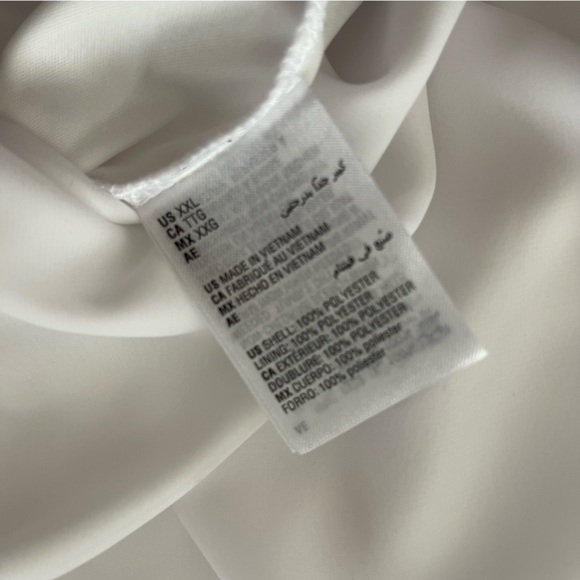 JM Collection White V-Neck Blouse XXL - Picture 10 of 11